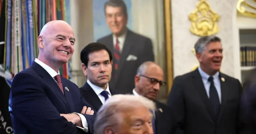 Gianni Infantino, presidente de la FIFA, en la Casa Blanca.